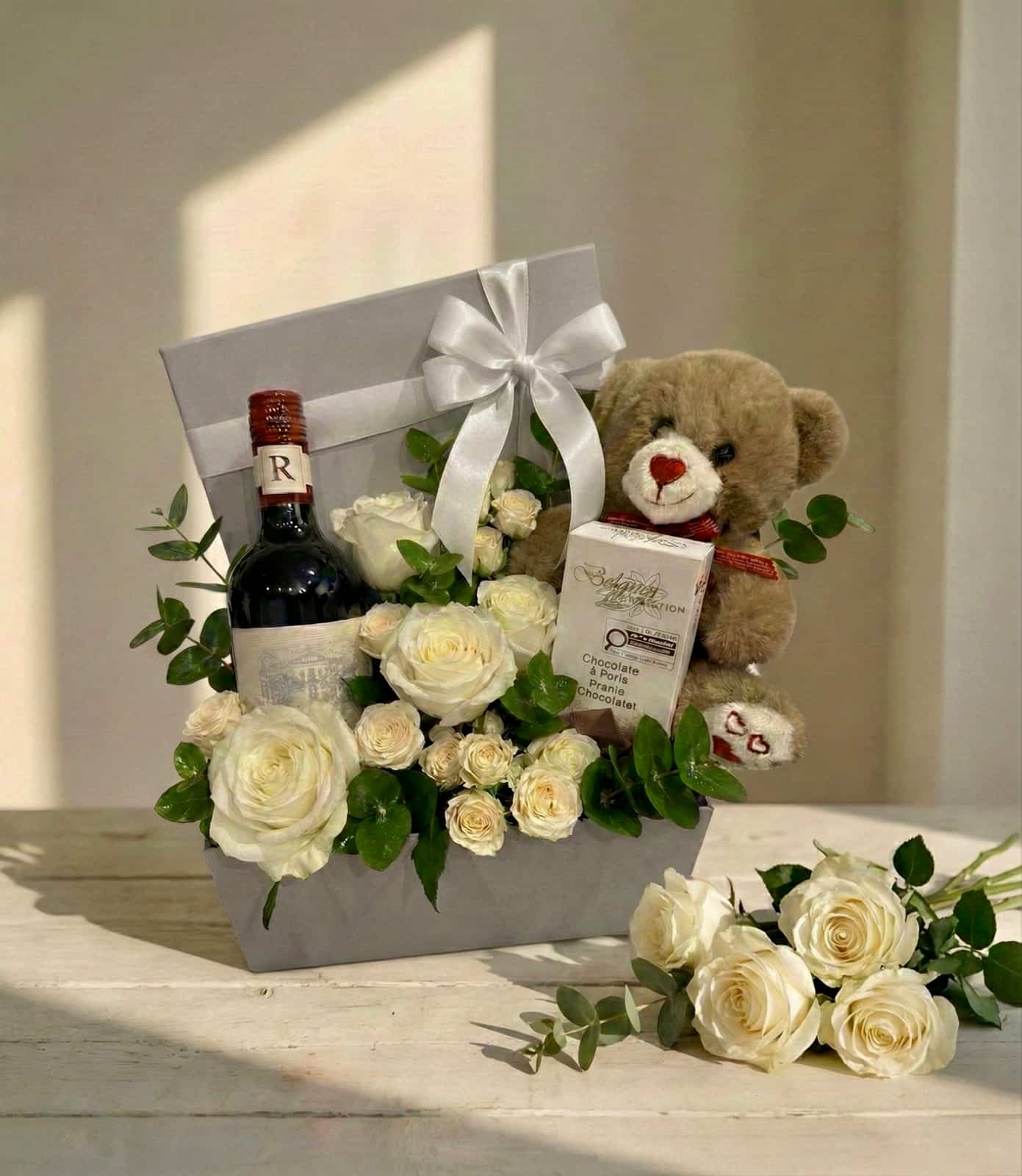 Ivory Indulgence Gift Set photo 1
