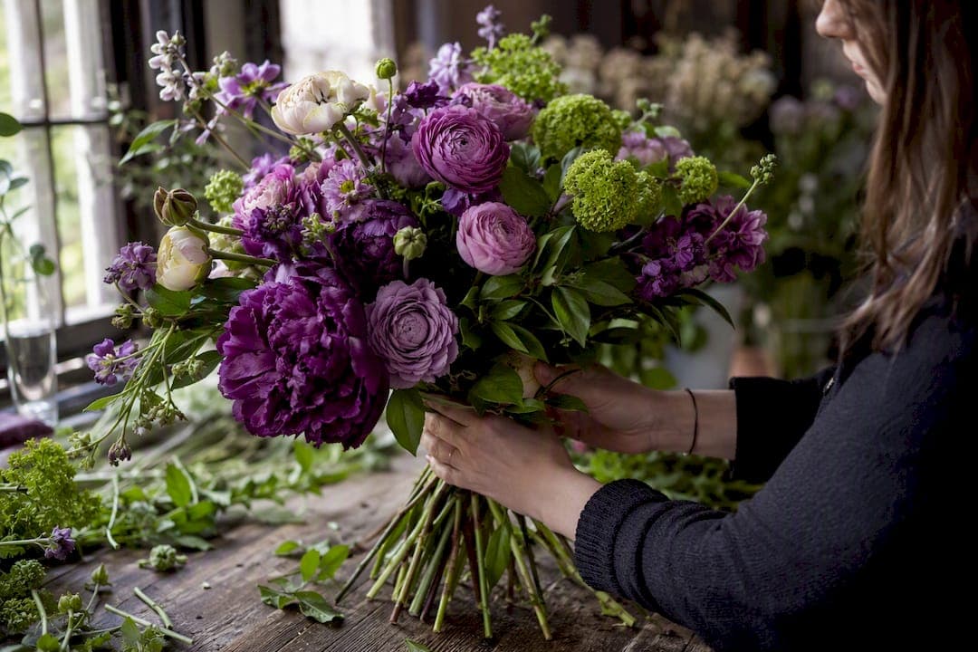 Bouquet Size Guide: How to Pick the Right Stem Count